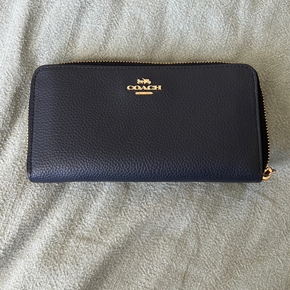 Coach Accordion Zip Wallet
